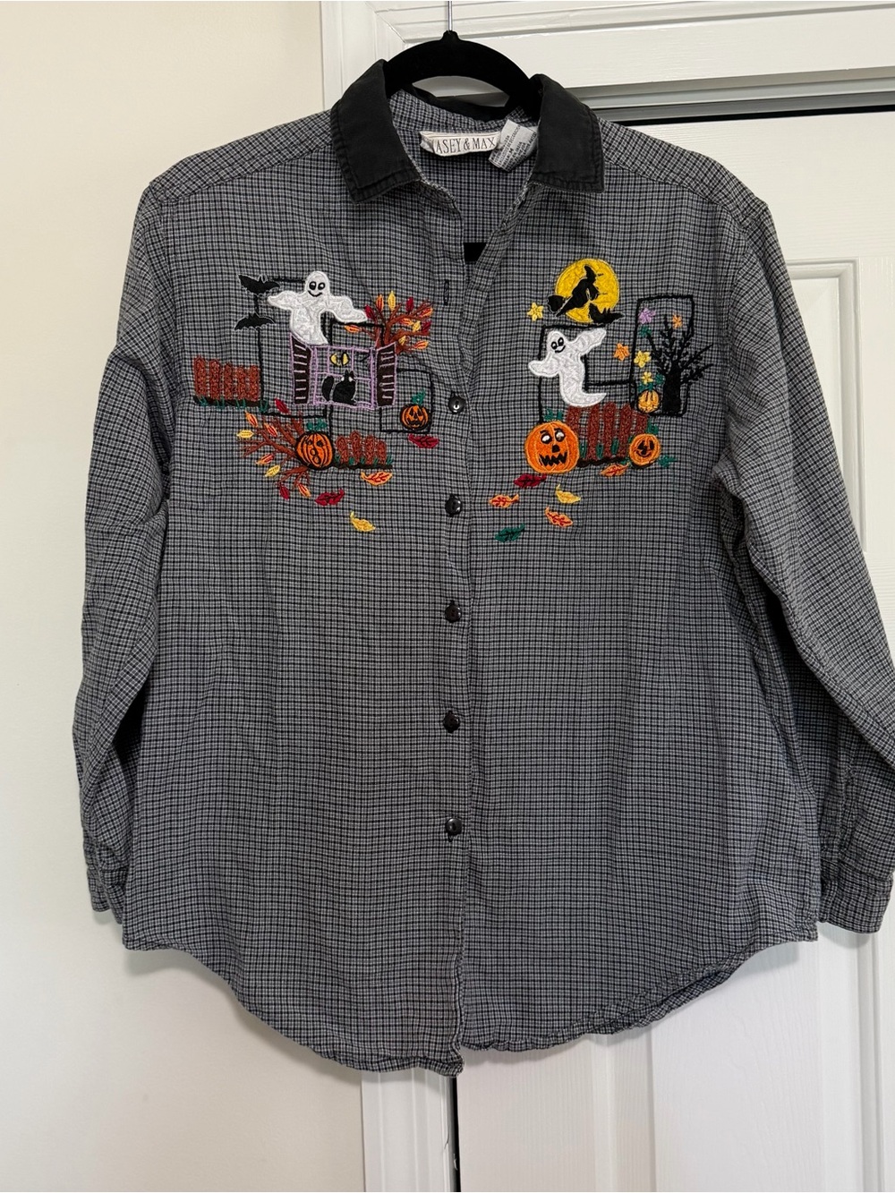 Casey & Max Vintage Button Down Halloween Shirt Black White Size Medium